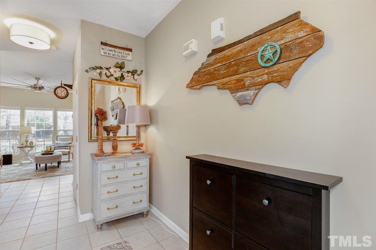 808 Stackhurst Way Wake Forest, NC 27587 - Photo 10 of 30 Gallery Image 10