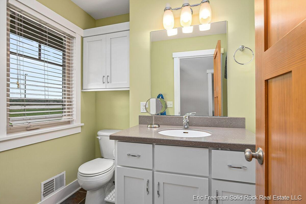 2662 Fillmore Street Jenison, MI 49428 - Photo 15 of 44 Uizz-VFw