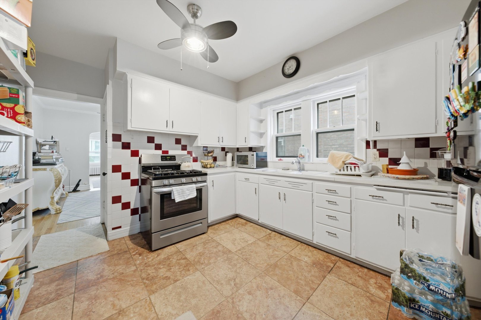 3717 Ridgeland Avenue Berwyn, IL 60402 - Photo 19 of 32 Gallery Image 19