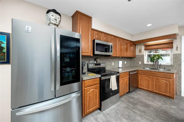 $3,300 | 10504 Lacera Drive, Tampa, FL 33618