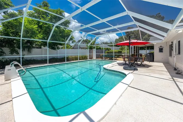 $3,300 | 10504 Lacera Drive, Tampa, FL 33618