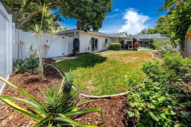 $3,300 | 10504 Lacera Drive, Tampa, FL 33618