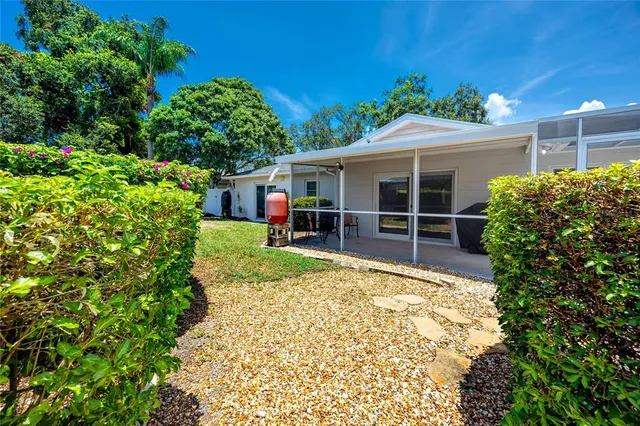 $3,300 | 10504 Lacera Drive, Tampa, FL 33618