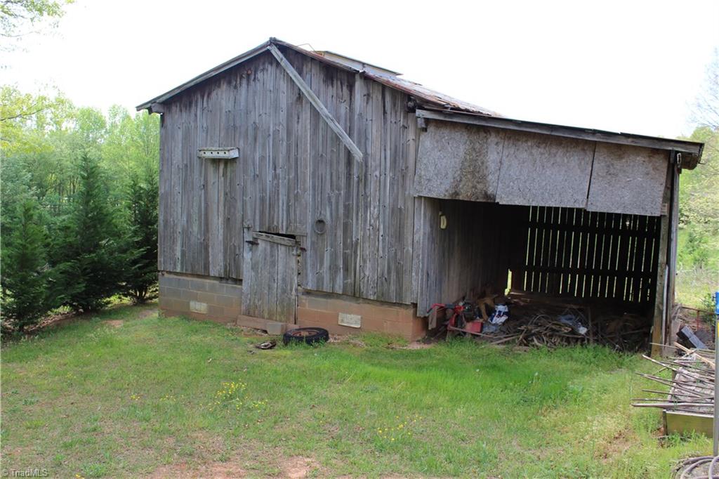 187 Casstevens Road Mount Airy, NC 27030 - Photo 24 of 27 Gallery Image 24