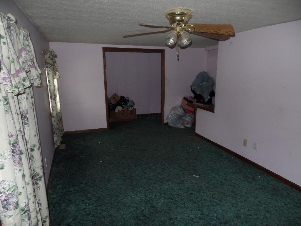 5745 Narrows Road Frazeysburg, OH 43822 - Photo 13 of 30