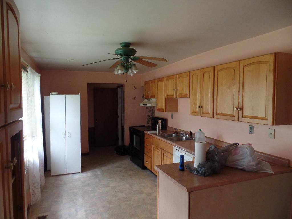 5745 Narrows Road Frazeysburg, OH 43822 - Photo 2 of 30