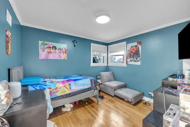 $295,000 | 8014 Mobile Avenue, Burbank, IL 60459