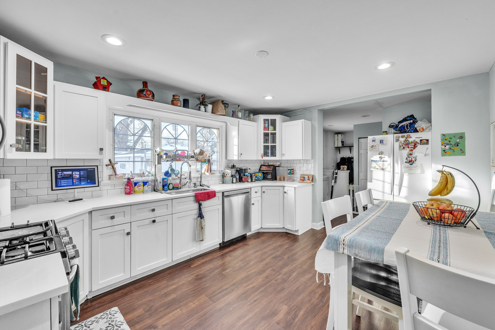 8014 Mobile Avenue Burbank, IL 60459 - Photo 6 of 24