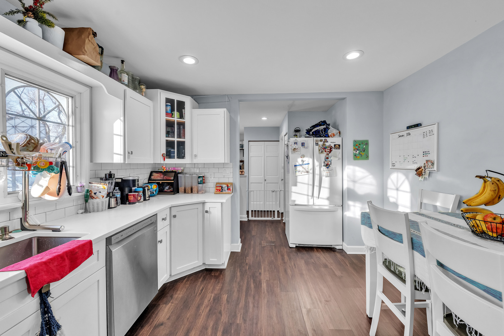 8014 Mobile Avenue Burbank, IL 60459 - Photo 9 of 24