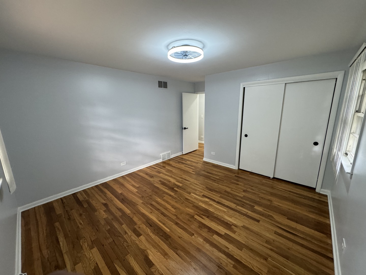 1136 Laurel Lane Naperville, IL 60540 - Photo 9 of 17