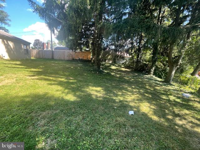 406 Clinton Road Harrisburg, PA 17109 - Photo 2 of 8