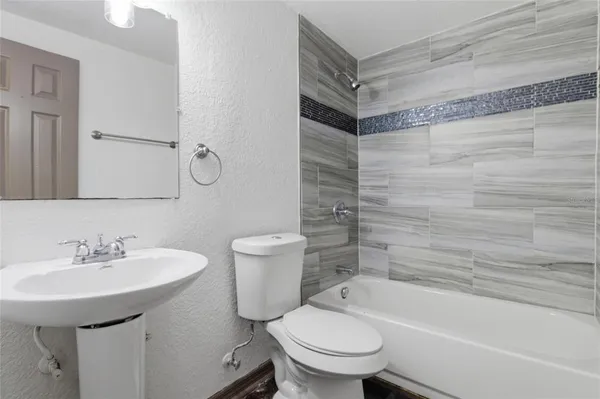 $307,000 | 2828 North Elmore Avenue, Tampa, FL 33602