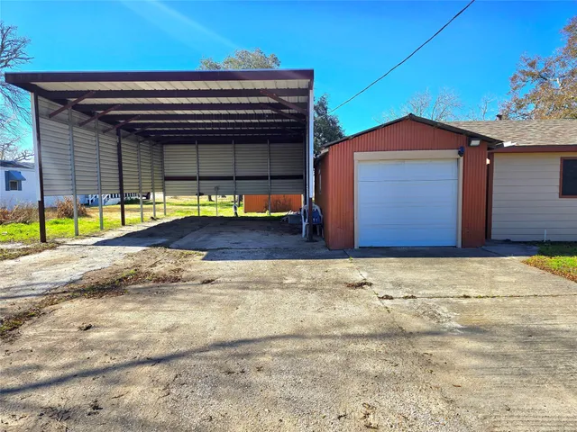 a view of outdoor space yard and front view of a house