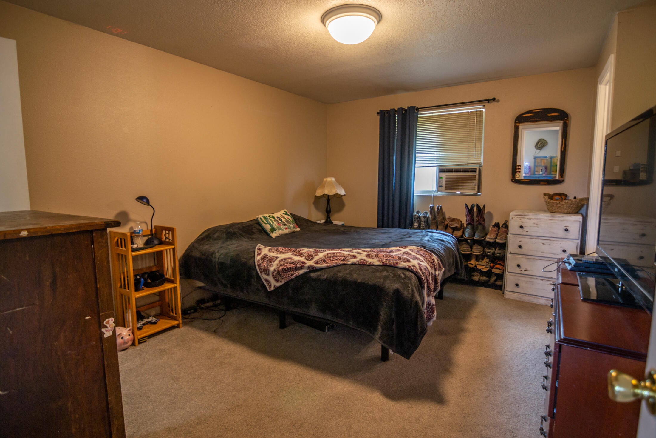 2046 Southwest 33rd Street Redmond, OR 97756 - Photo 15 of 30 DSC_0030
