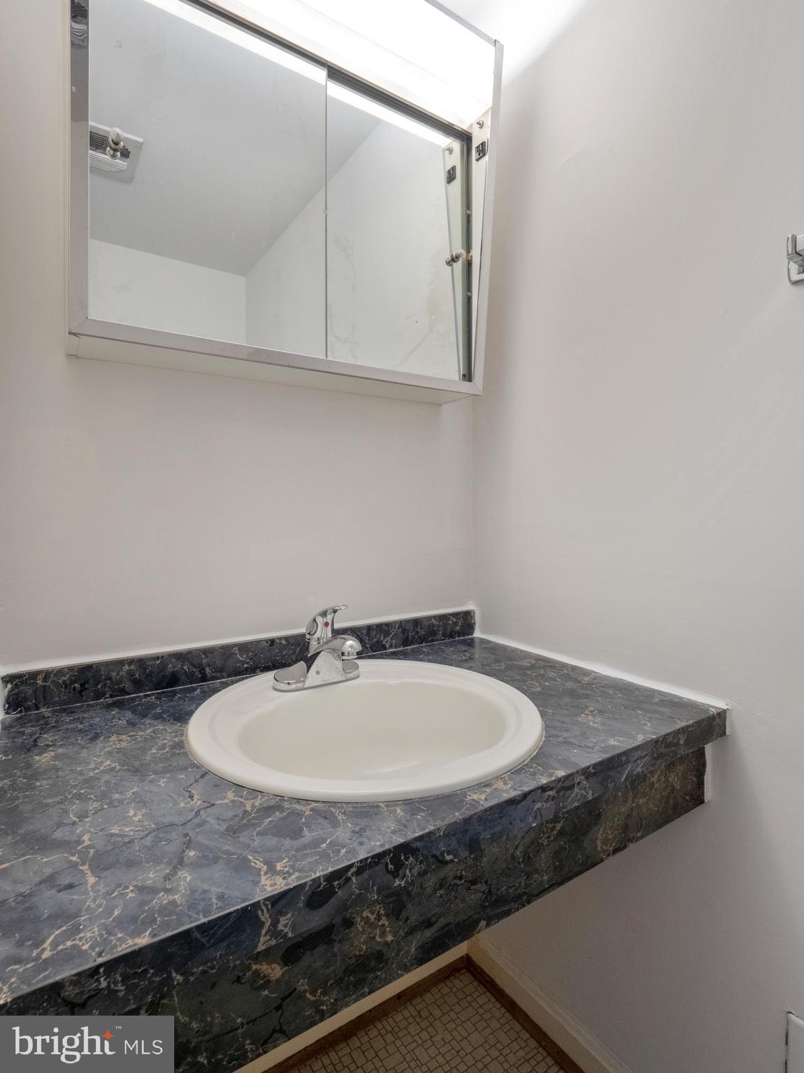 2102 Bucknell Terrace, Unit 42 Silver Spring, MD 20902 - Photo 11 of 28 Gallery Image 11