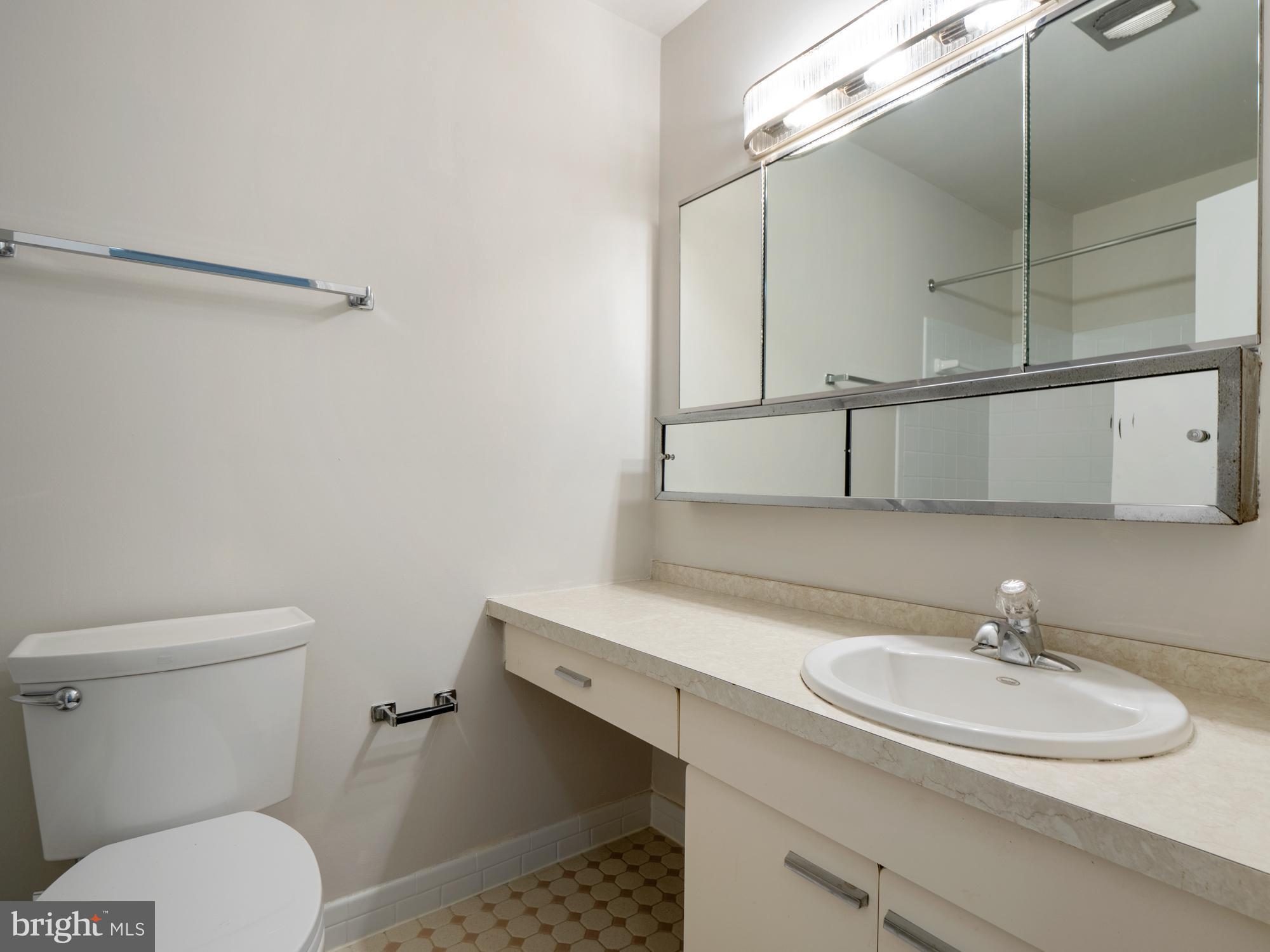 2102 Bucknell Terrace, Unit 42 Silver Spring, MD 20902 - Photo 17 of 28 Gallery Image 17