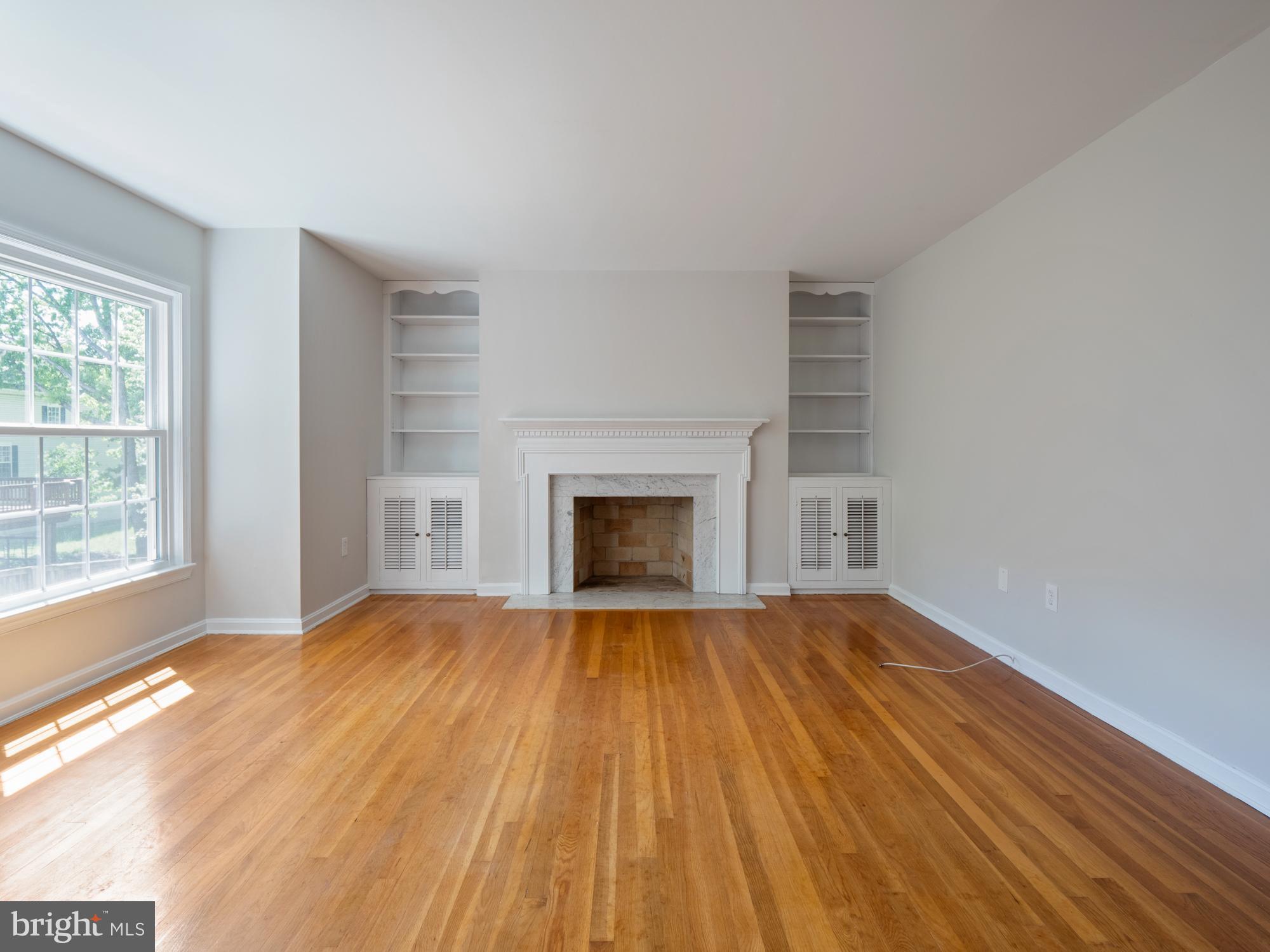 2102 Bucknell Terrace, Unit 42 Silver Spring, MD 20902 - Photo 3 of 28 Gallery Image 3