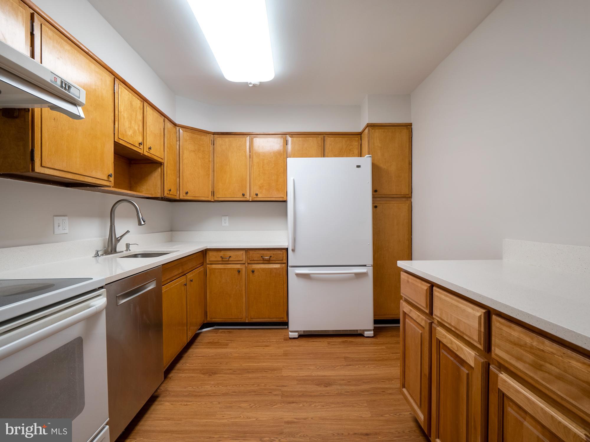 2102 Bucknell Terrace, Unit 42 Silver Spring, MD 20902 - Photo 7 of 28 Gallery Image 7
