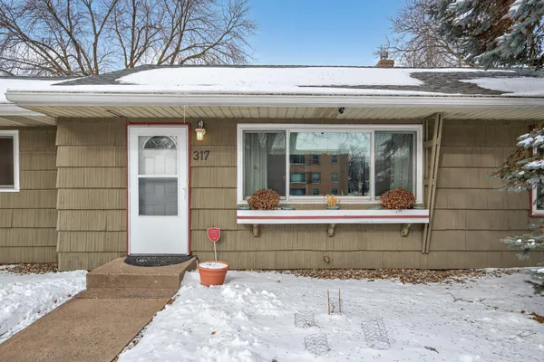 $434,900 | 317 Snelling Avenue South, St. Paul, MN 55105