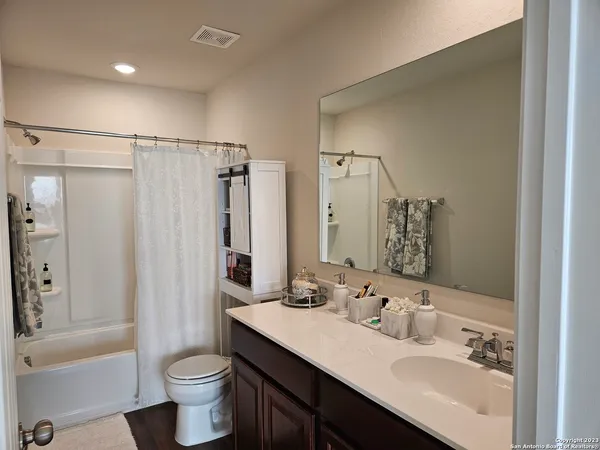 $1,700 | 535 Wild Olive Trail, San Antonio, TX 78256