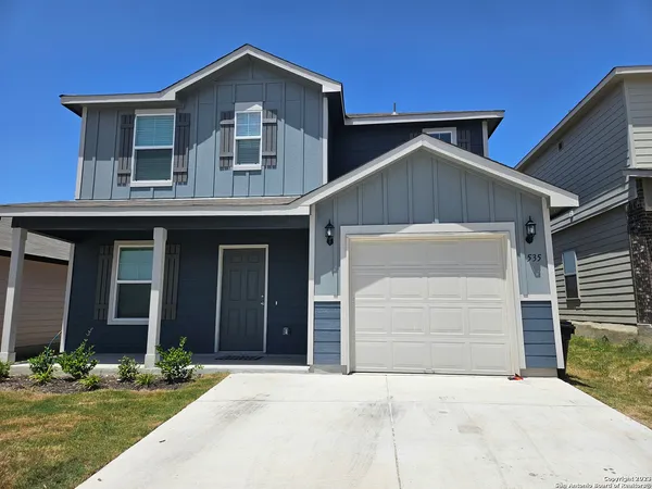 $1,700 | 535 Wild Olive Trail, San Antonio, TX 78256