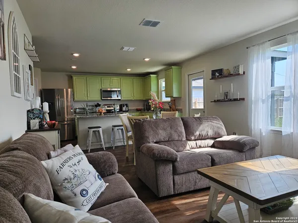 $1,700 | 535 Wild Olive Trail, San Antonio, TX 78256