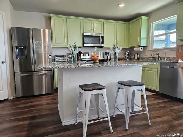 $1,700 | 535 Wild Olive Trail, San Antonio, TX 78256