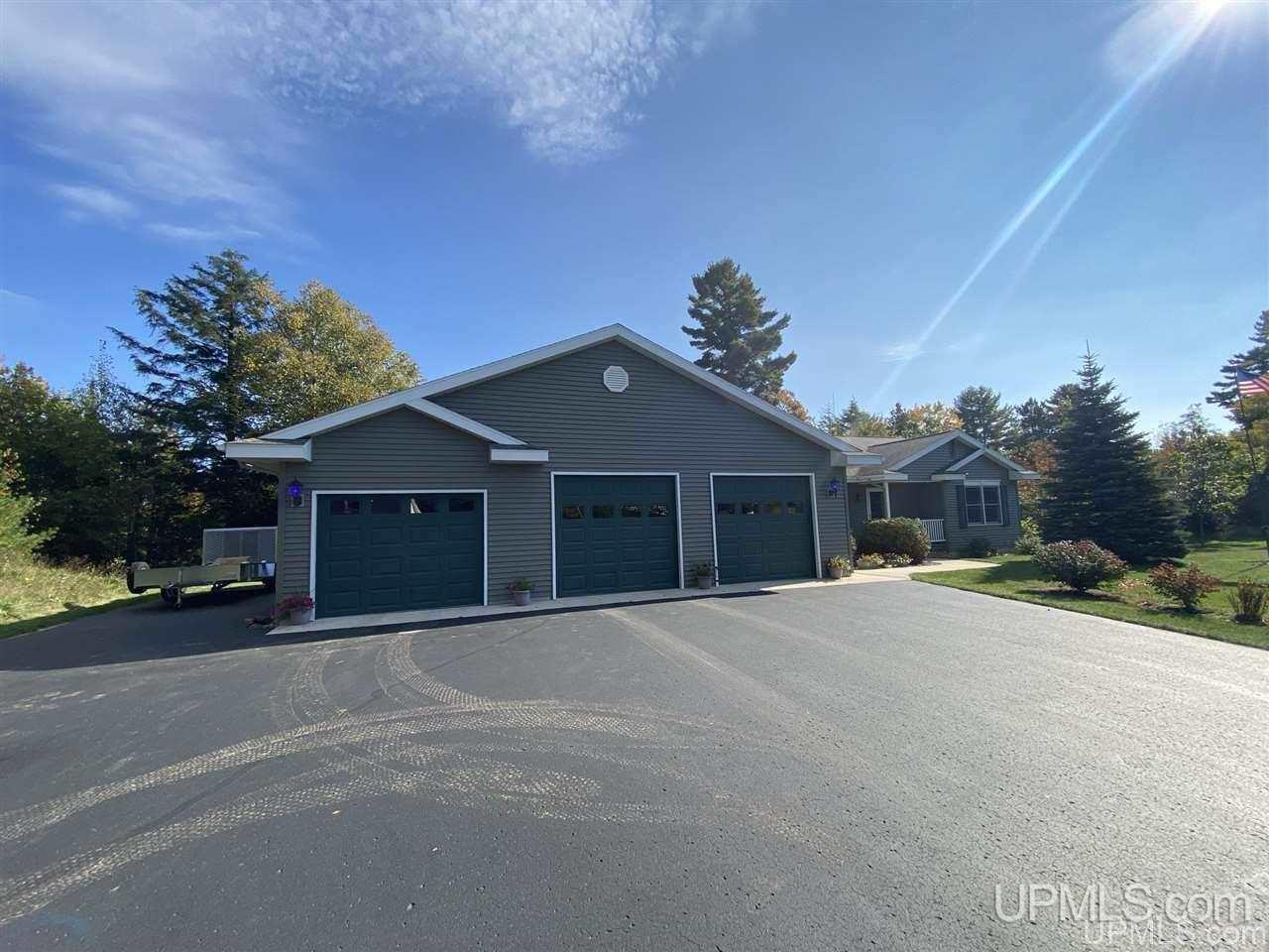 684 N Asp Road Manistique, MI 49854 - Photo 45 of 46