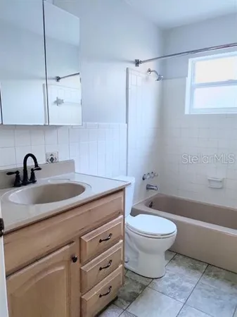 $2,095 | 6764 297th Avenue North, Clearwater, FL 33761