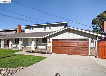 $1,558,000 | 11495 Silvergate Drive, Dublin, CA 94568