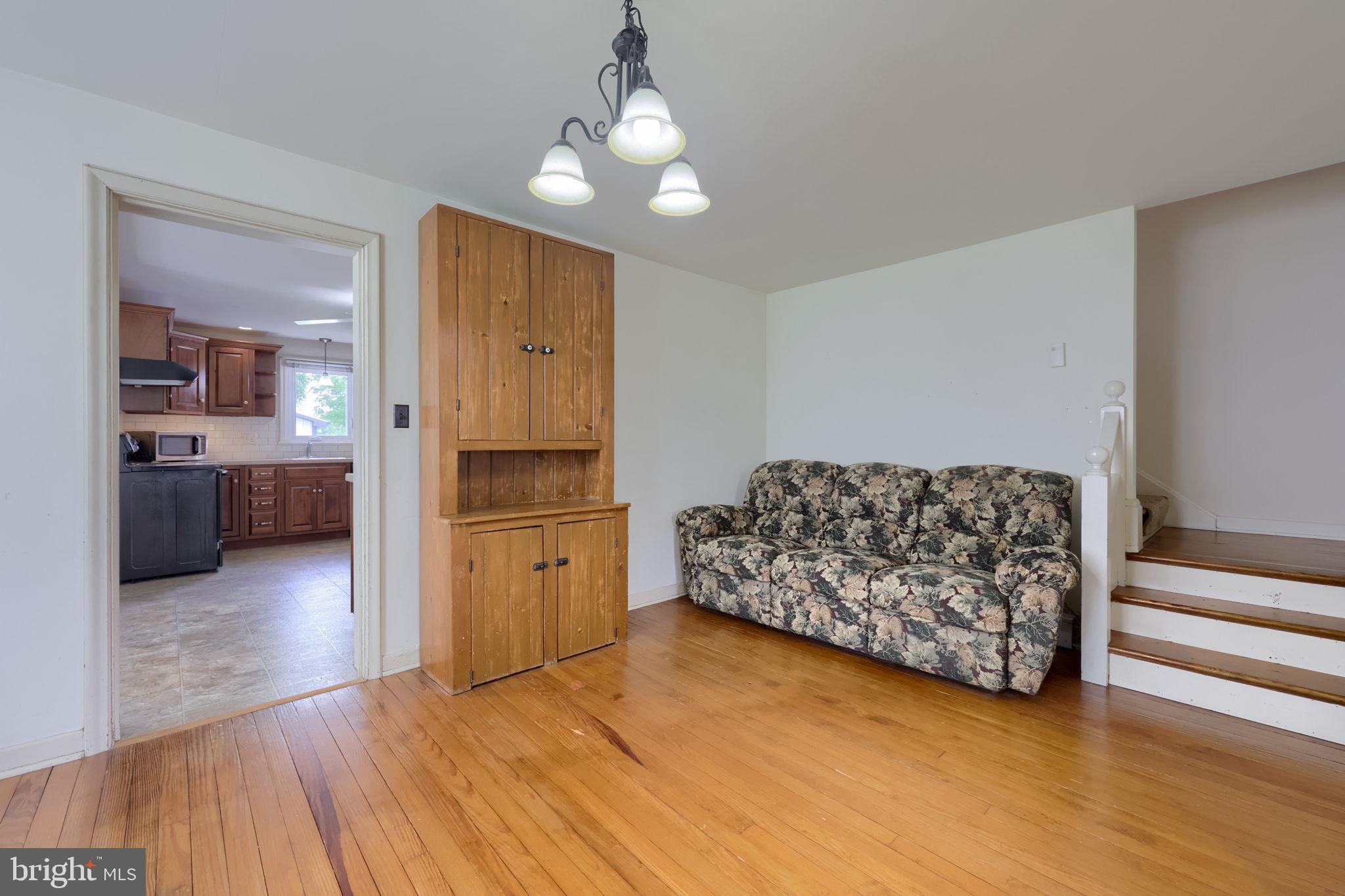 1316 Newport Road Manheim, PA 17545 - Photo 16 of 44