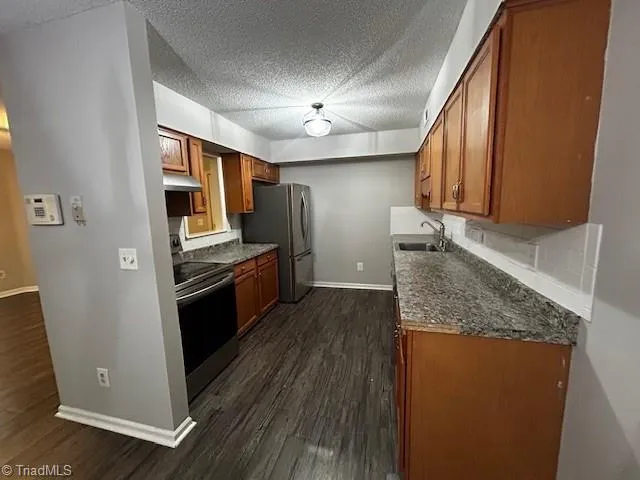 $1,300 | 5701 Battery Drive, Unit B, Greensboro, NC 27409