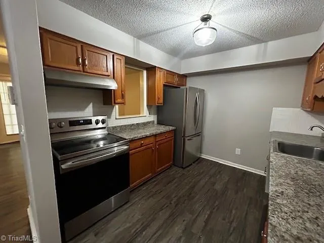 $1,300 | 5701 Battery Drive, Unit B, Greensboro, NC 27409