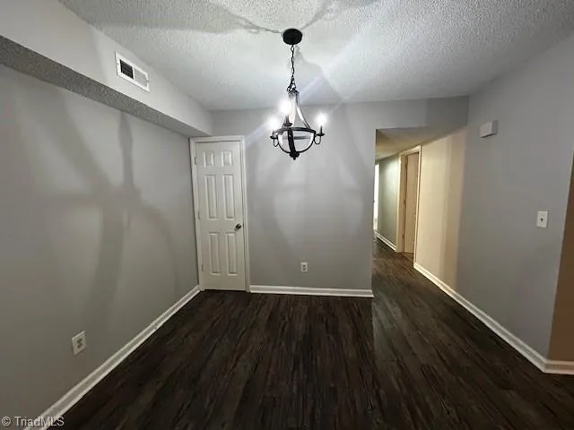 $1,300 | 5701 Battery Drive, Unit B, Greensboro, NC 27409