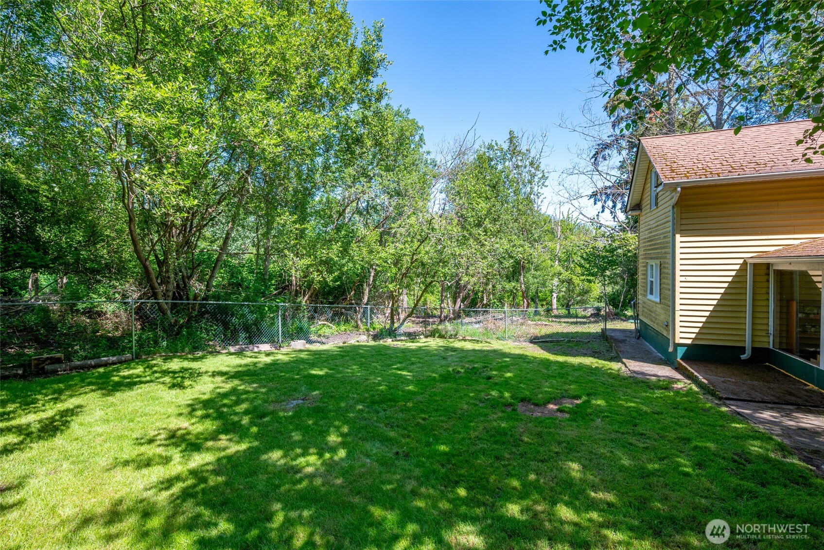 2750 Torpedo Road Oak Harbor, WA 98277 - Photo 22 of 40