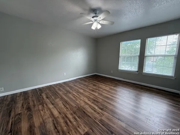 $1,925 | 8215 Donley Pond, San Antonio, TX 78254