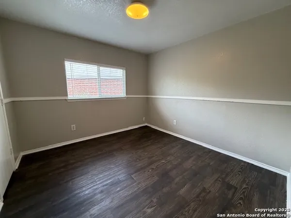 $1,925 | 8215 Donley Pond, San Antonio, TX 78254