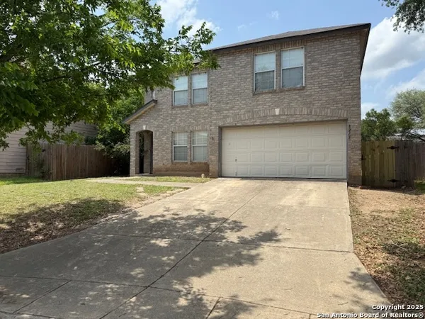 $1,925 | 8215 Donley Pond, San Antonio, TX 78254