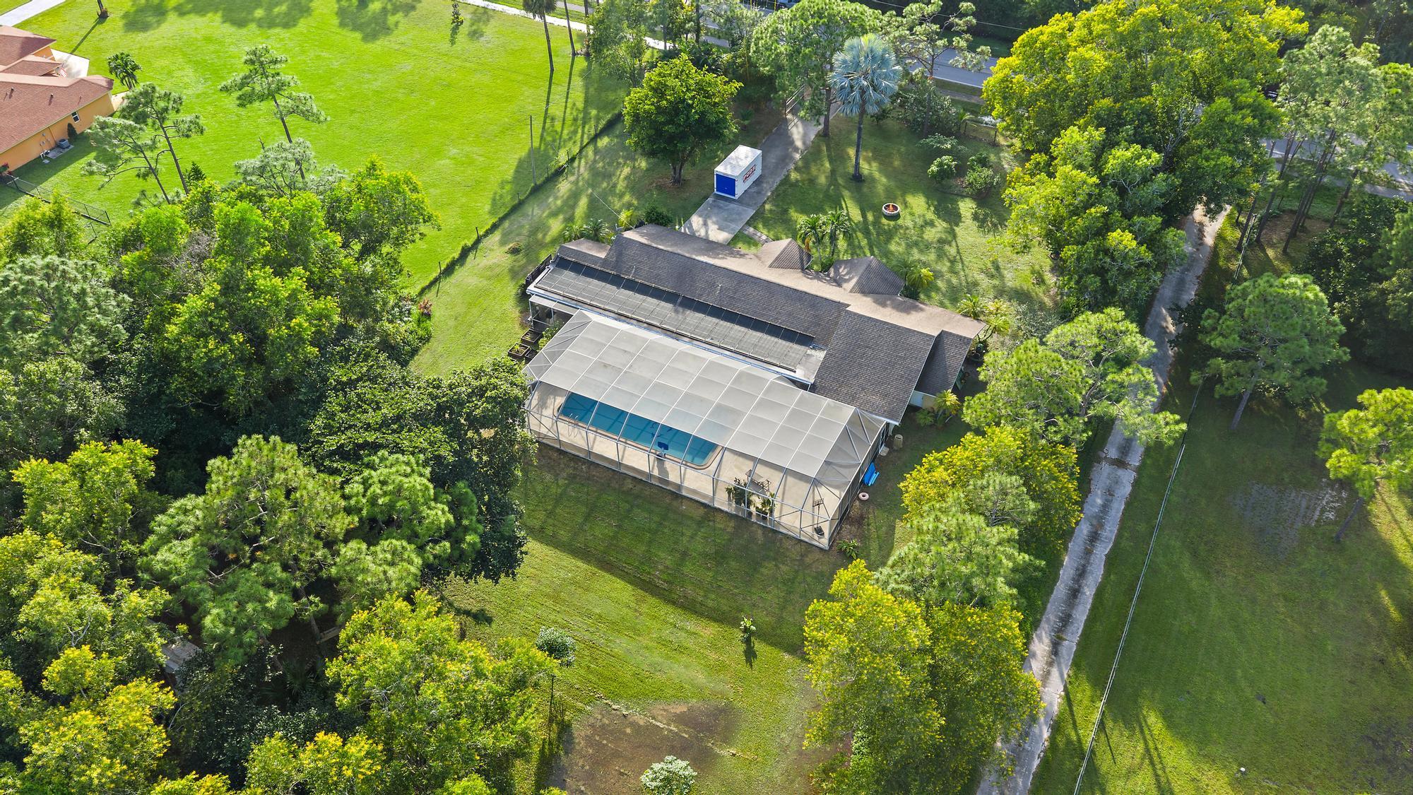 16338 Alexander Run Jupiter, FL 33478 - Photo 10 of 32