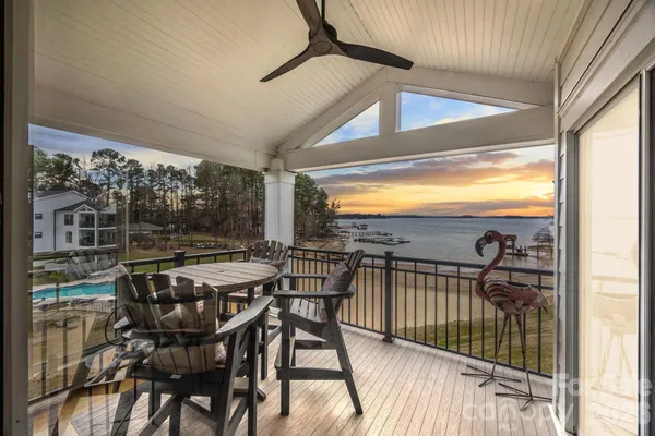 $595,000 | 17811 Half Moon Lane, Unit I, Cornelius, NC 28031