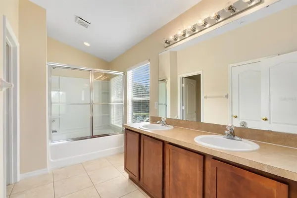 $2,200 | 10399 Winding Marsh Trail, Unit 1A, Orlando, FL 32832