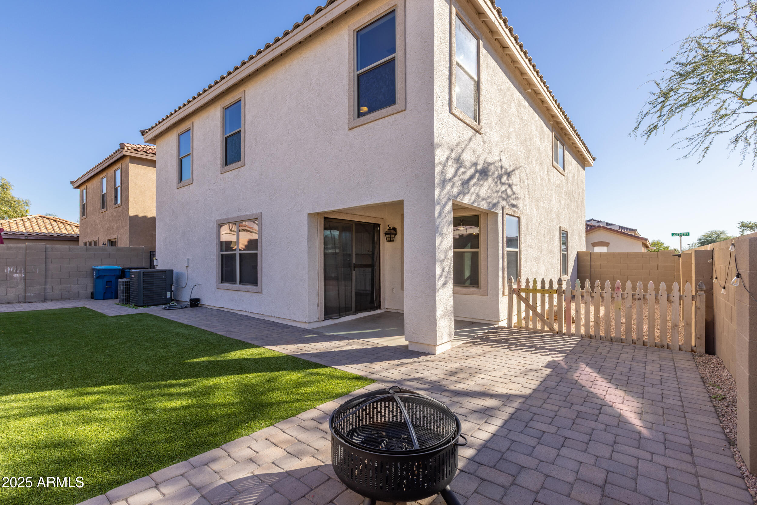 3273 South Chaparral Road Apache Junction, AZ 85119 - Photo 36 of 47 Side yard