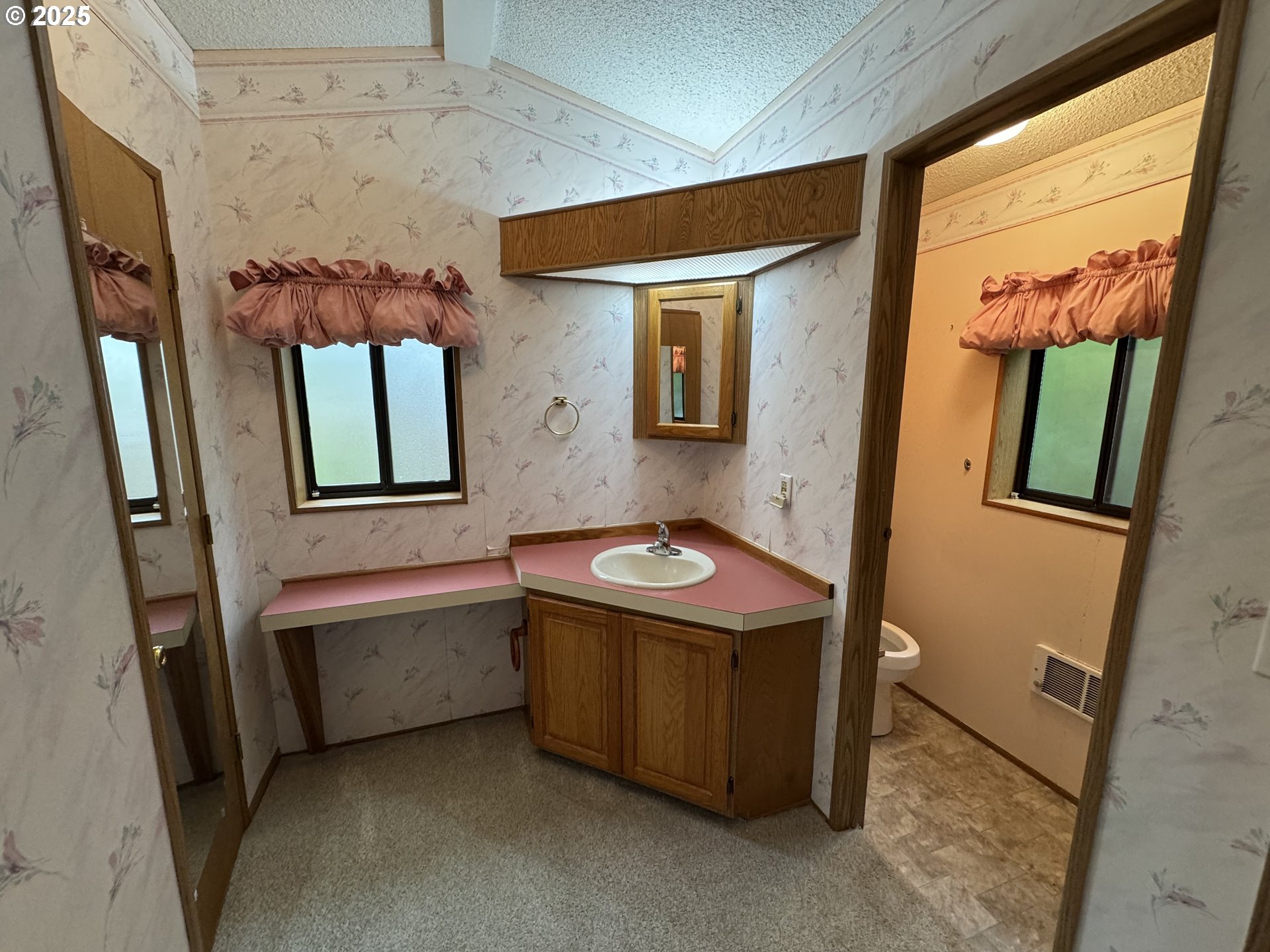 1600 Rhododendron Drive, Unit 103 Florence, OR 97439 - Photo 24 of 38 Gallery Image 24