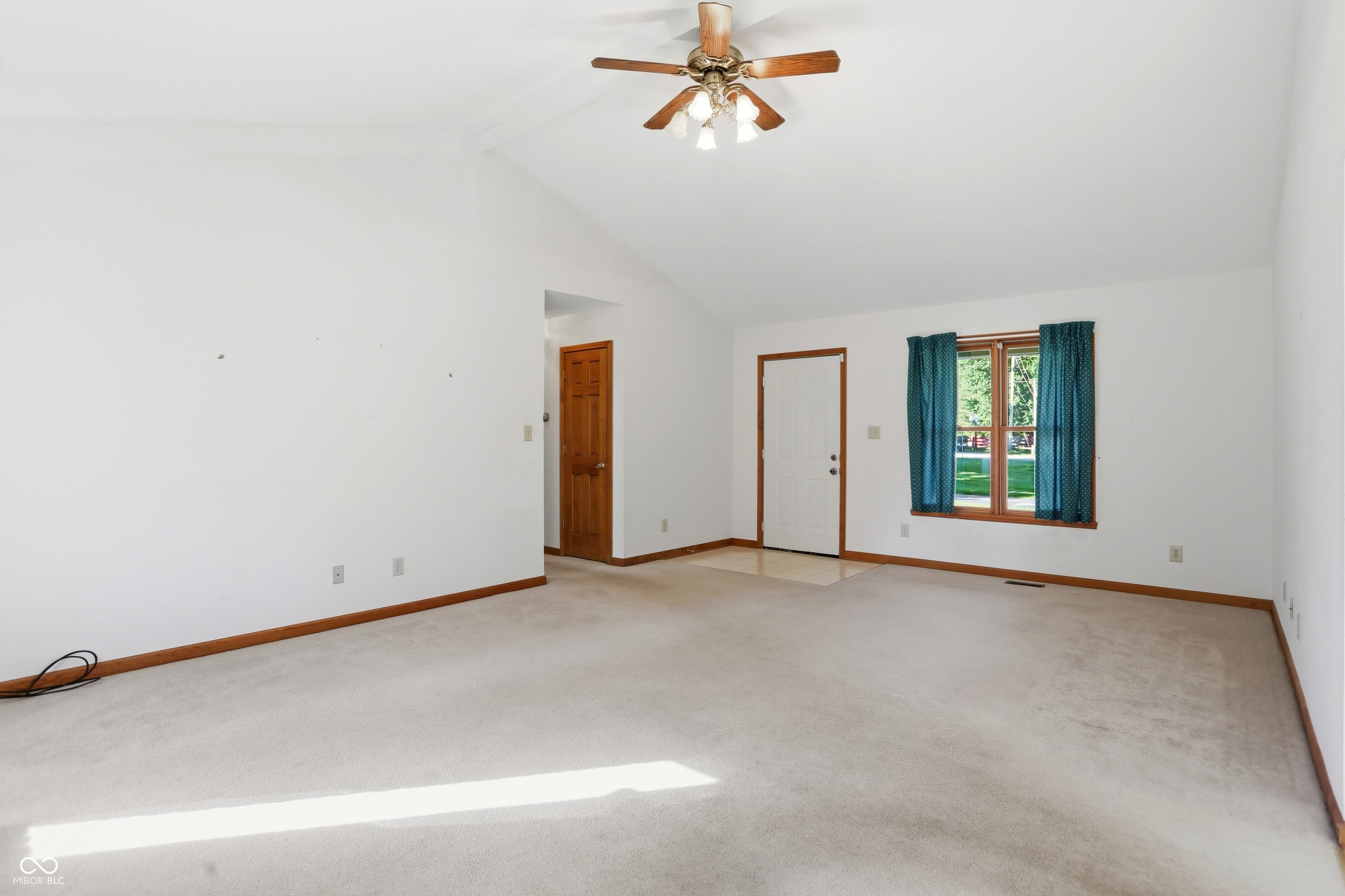 8530 Big Bend Road Martinsville, IN 46151 - Photo 9 of 52