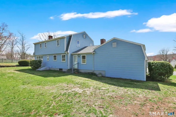 $475,000 | 152 Ox Yoke Drive, Wethersfield, CT 06109