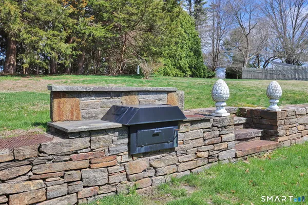 $475,000 | 152 Ox Yoke Drive, Wethersfield, CT 06109