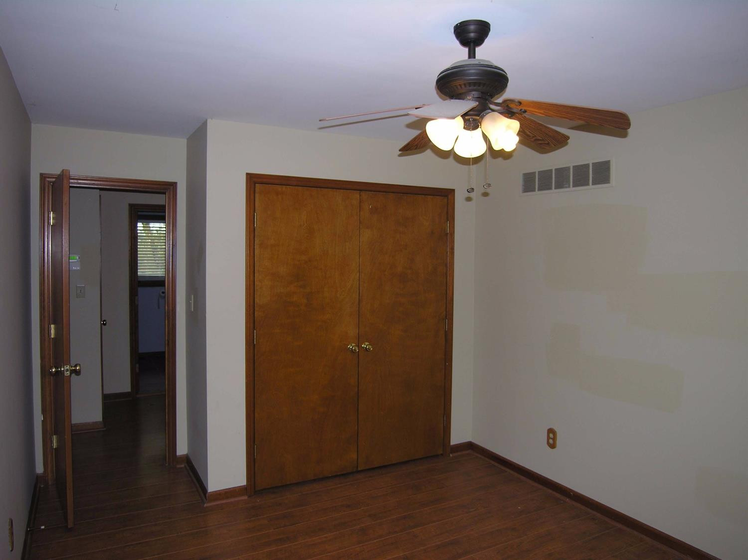 1044 Turnbridge Road Lexington, KY 40515 - Photo 16 of 34 Photo 16