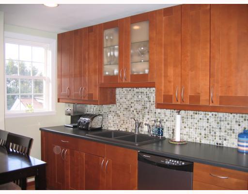 3393 Ridgeway Pittsburgh, PA 15213 - Photo 4 of 6 Kitchen.