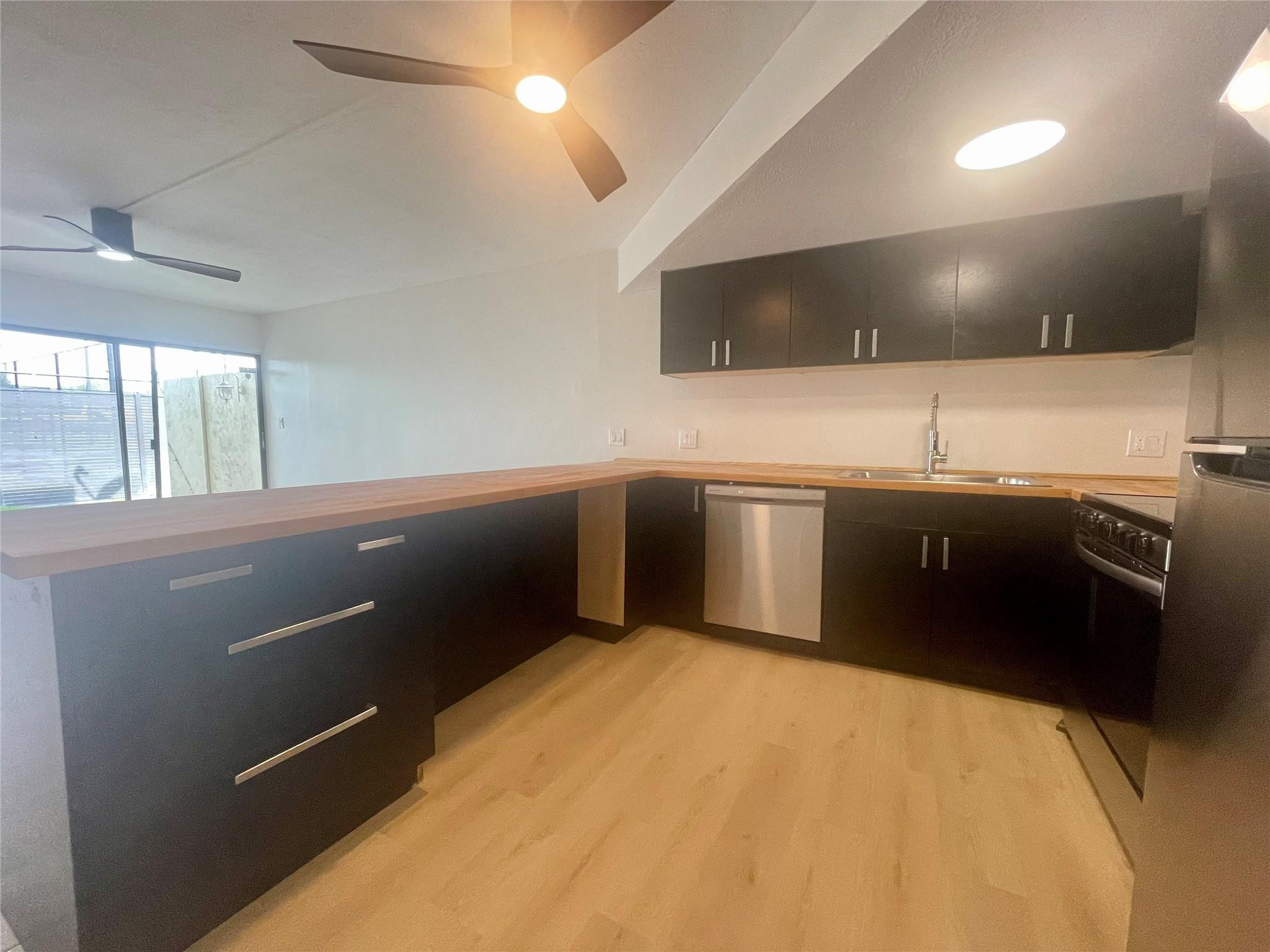 9 Deer Creek Road, Unit A107 Deerfield Beach, FL 33442 - Photo 5 of 21 Photo 5
