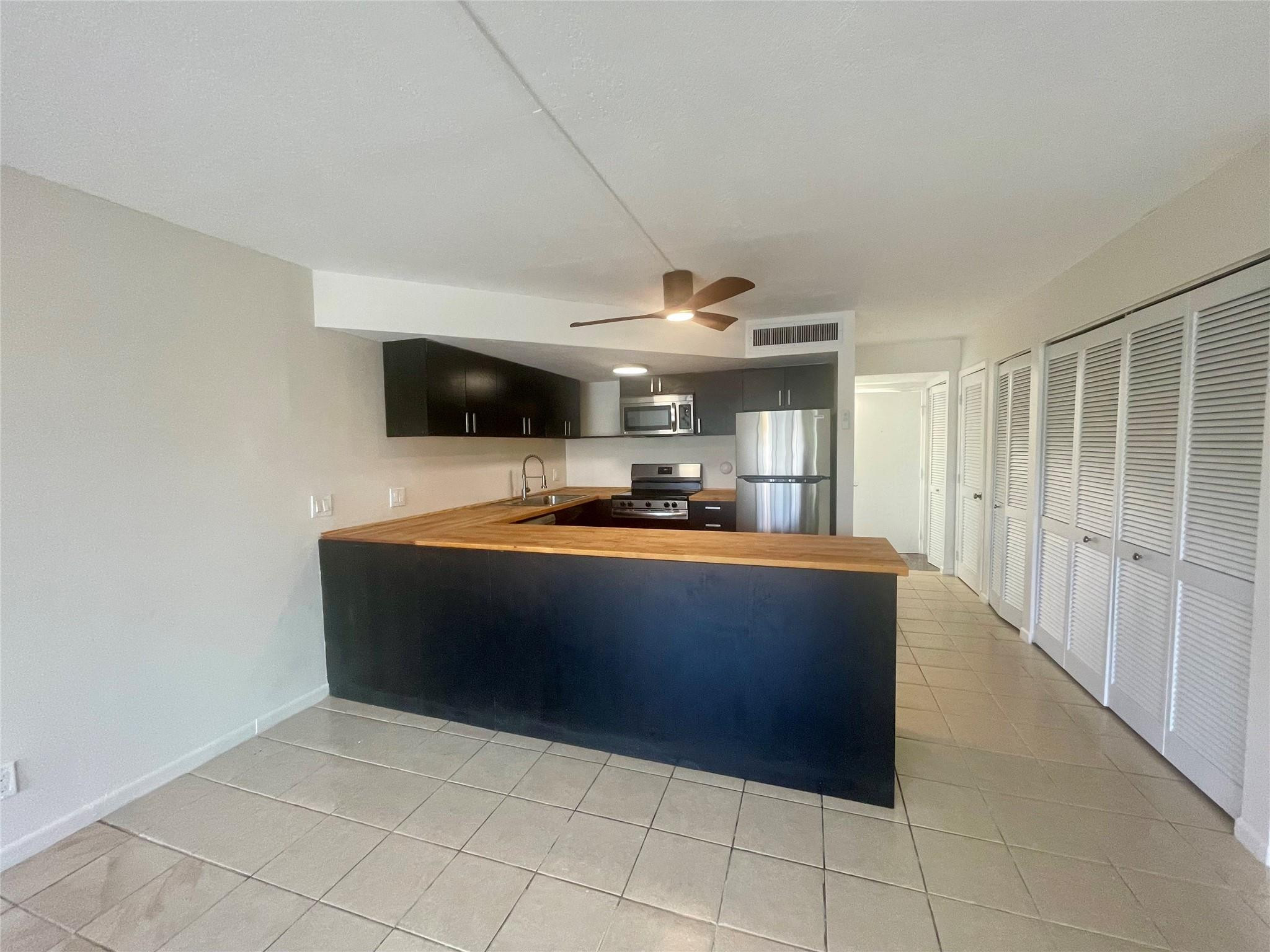 9 Deer Creek Road, Unit A107 Deerfield Beach, FL 33442 - Photo 7 of 21 Photo 7